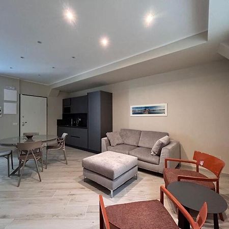 Homeby, Modern Loft ปิซา ภายนอก รูปภาพ