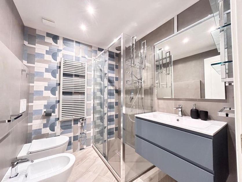 Homeby, Modern Loft ปิซา ภายนอก รูปภาพ
